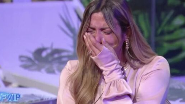 GFVip, Delia preferita al televoto, Soleil: 'Viene premiato un teatrino' (Clip).