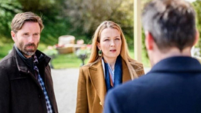 Tempesta d'amore, trame tedesche: Christoph apprende che Lars in realtà è Cornelius.