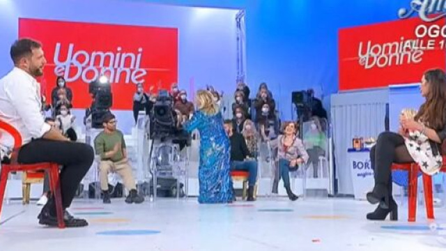 U&D, Ida ancora in lacrime per Riccardo Guarnieri: Tina esplode e litiga con Gianni.