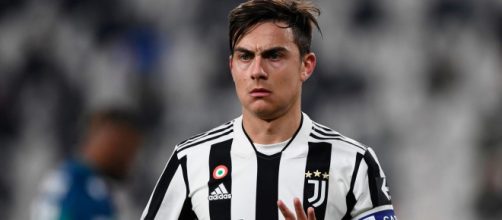 Juve, Dybala valuta il rinnovo.