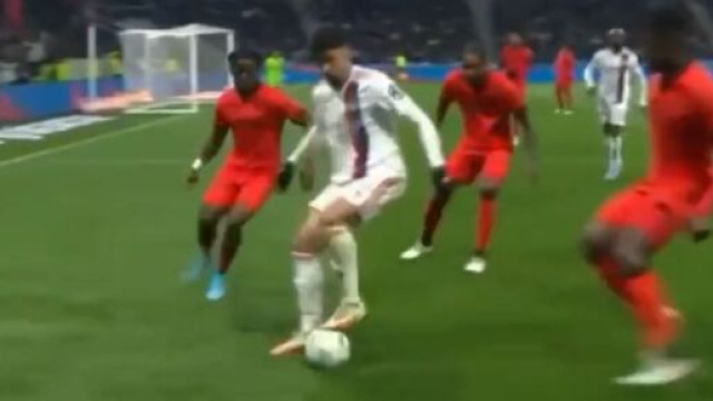 Lucas Paqueta en feu face à Nice ce samedi. (crédit Twitter)