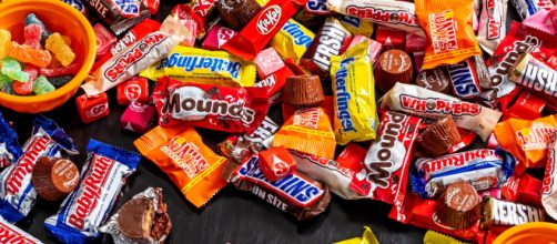 Dicas para aliviar a vontade de comer doces na dieta. (Arquivo Blasting News)