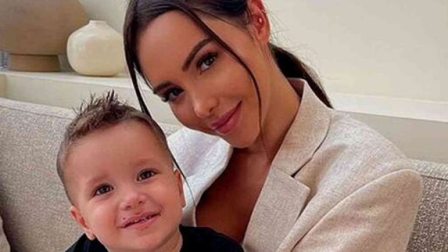 Nabilla et son garçon, Milann - Source : Instagram