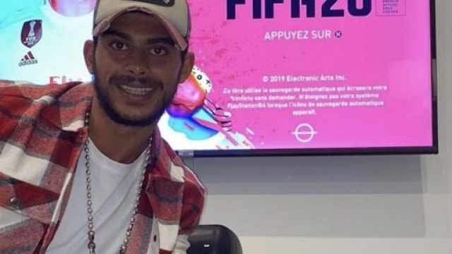 Greg Yega des Marseillais en larmes et seul à cause de Paga, voici ... - barbanews.com