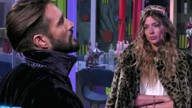 GFVip, Soleil gelosa di Alex: 'Non è lo stesso rapporto di prima, non so trattenermi'.