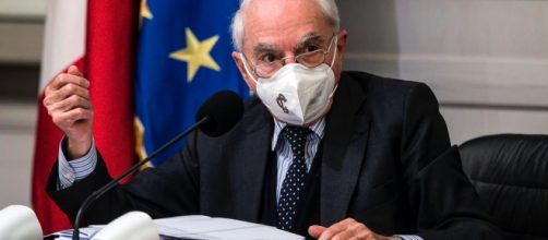 Referendum: sì a cinque quesiti sulla giustizia, respinti quelli su eutanasia e cannabis