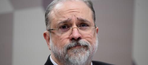 Augusto Aras pede arquivamento de investigação contra Bolsonaro (Agência Brasil)