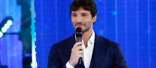 Amici 21, Stefano De Martino sul ruolo di giurato bis: 'Non potrei dire di no alla proposta'.