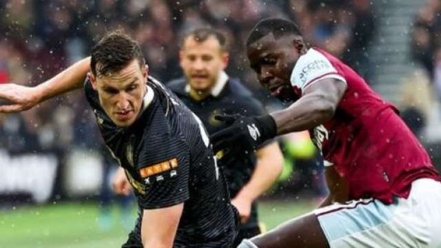 Chris Wood fait le chat et rend fou un coéquipier de Kurt Zouma (capture YouTube)