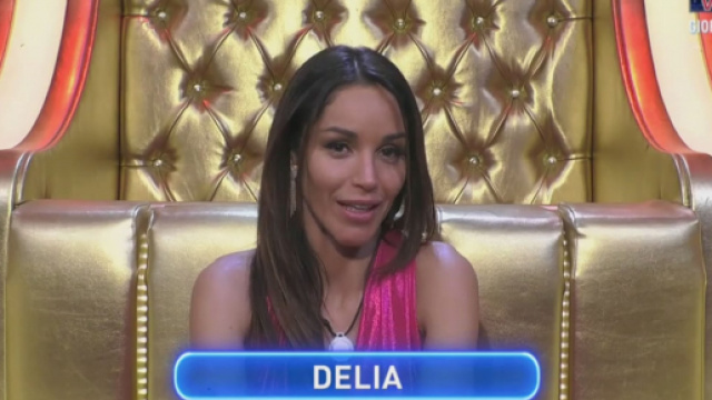 Grande Fratello Vip, anticipazioni 7 febbraio: Katia, Delia, Manila candidate alla finale.