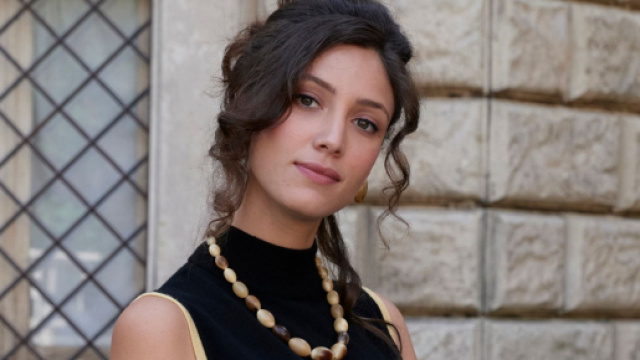 Il Paradiso delle signore, Flora potrebbe restare incinta.