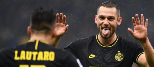 Inter, il Tottenham vuole Lautaro e De Vrij.