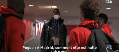 L'échange avec les micros entre Paul Pogba et Antoine Griezmann fait parler (capture YouTube)