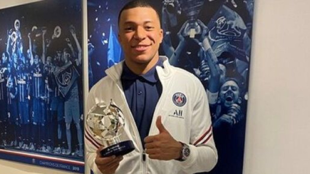 Les 3 conditions de Kylian Mbappé pour prolonger au PSG (capture Twitter Kylian Mbappé)