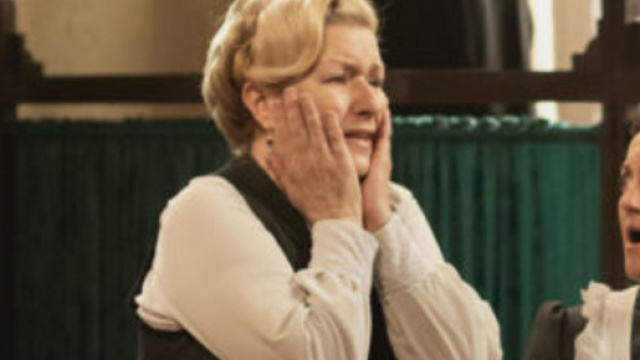 Una vita, trame Spagna: Armando si risposa, Susana crede che l'abbia abbandonata.