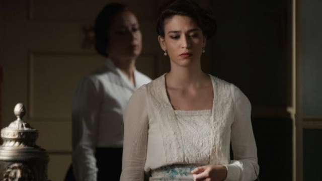 Una Vita: l'amante di Antonito torna in Messico.