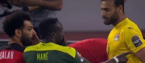 CAN : l'image incroyable de Salah et Mané avant le penalty raté du Sénégalais - Source : capture d'écran, Youtube