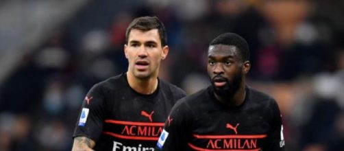 Milan-Lazio, probabili formazioni: Tomori-Romagnoli al centro della difesa rossonera.