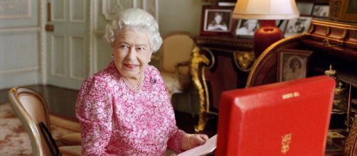 El pasado domingo Isabel II cumplió 70 años como reina de Inglaterra (Twitter/@RoyalFamily)