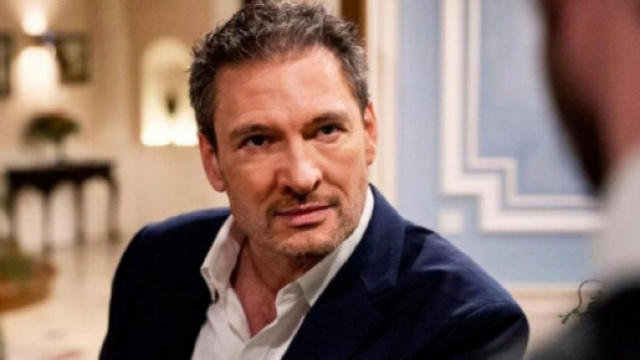 Tempesta d'amore, trame tedesche: Christoph offrirà del denaro a Cornelius per andarsene.