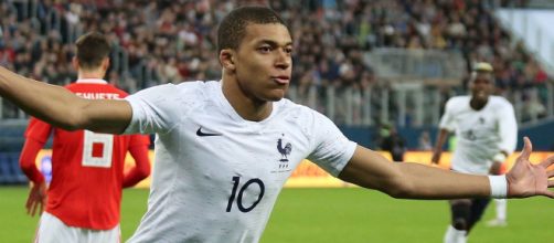 Mbappé joga pelo Paris Saint-Germain (Kirill Venediktov/Wikimedia Commons)