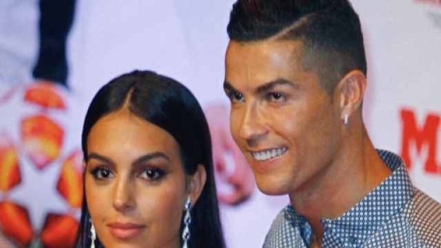Cristiano Ronaldo et sa femme s'offre une virée à Madrid. Source : Capture Twitter