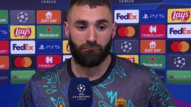 Karim Benzema ne pense pas avoir fait faute sur Donnarumma. (crédit Canal+)