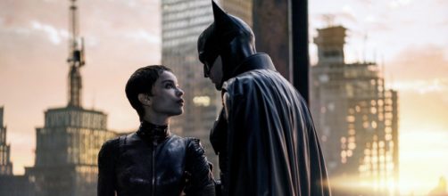 The Batman di Matt Reeves: Batman (Robert Pattinson) e Selina Kyle (Zoë Kravitz).