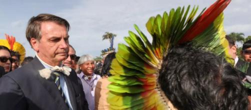 Bolsonaro ganha homenagem por defesa dos indígenas (Arquivo Blasting News)