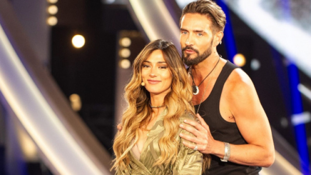 GF Vip, Alex Belli potrebbe ritornare a settembre.