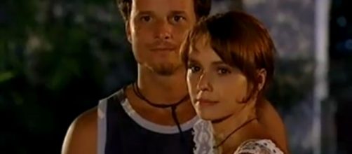 Xande e Mel em 'O Clone'. (Reprodução/TV Globo)