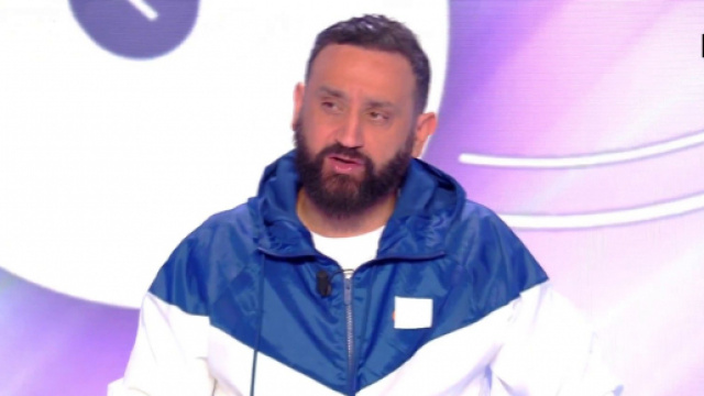 Cyril Hanouna (TPMP / Face à Baba) prépare l’émission avec Valérie Pécresse. Source : capture d’écran C8.