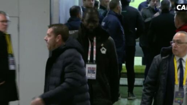Sylvain Armand intenable lors de sa sortie du match entre Nantes et Lille. (crédit capture Canal+)