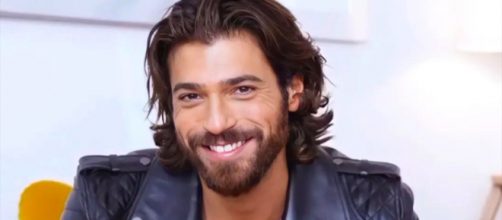 Can Yaman, retroscena serie Disney Plus: le riprese potrebbero iniziare ad aprile.