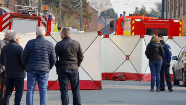 Belgio, auto contro folla: almeno sei morti e decine di feriti.