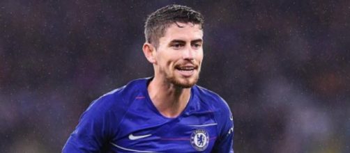 Jorginho potrebbe trasferirsi alla Juventus.