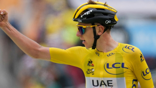 Ciclismo, i ciclisti che guadagnano di più: Pogacar il più ricco, Nibali primo italiano.