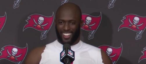 Fournette has taken over the lead back role for the Bucs (Image source: Tampa Bay Buccaneers/YouTube)