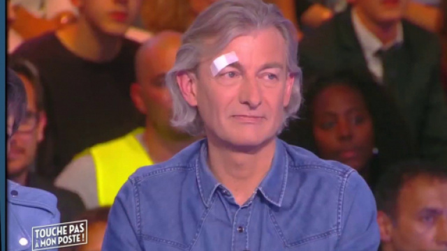 Gilles Verdez de TPMP foudroie Raquel Garrido. Source : capture d’écran C8.