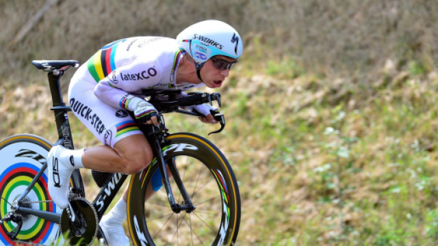 Ciclismo, Tony Martin mette all'asta la medaglia olimpica: i proventi per i bimbi ucraini.