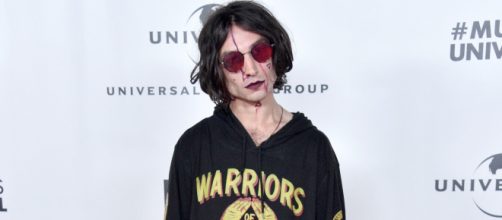 Ezra Miller arrestato alle Hawaii.