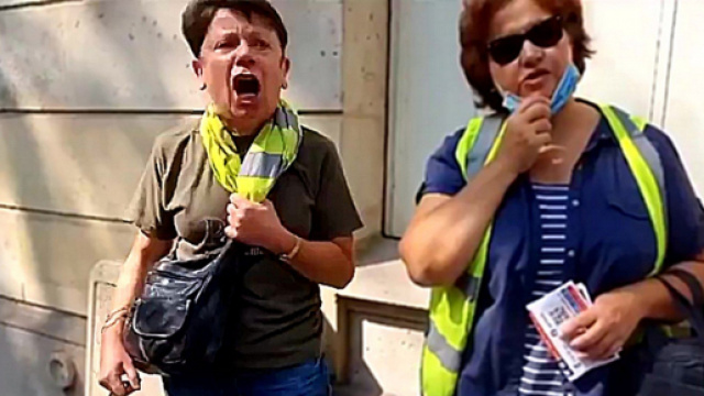 Jocelyne Chassard et son ‘Macron décapitation’ font le buzz sur TPMP. Source : capture d’écran web
