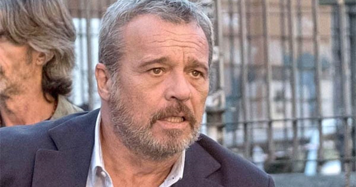 Nero a metà, spoiler episodi terza stagione Guarnieri si scontra con la figlia Nero a metà, spoiler episodi terza stagione Guarnieri si scontra con la figlia