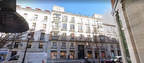 La madre y su hijo murieron en el cuarto piso del edificio del Distrito Centro de Madrid (Google Maps)
