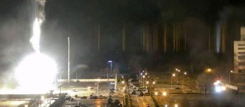 Tras un ataque ruso se produce un incendio en la mayor central nuclear de Europa (RRSS)