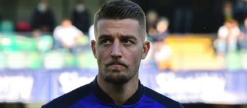 Sergej Milinkovic Savic, centrocampista.