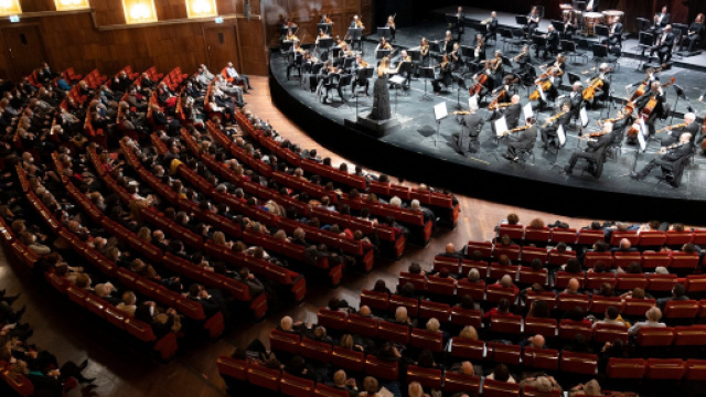 Il teatro lirico di Cagliari (foto di repertorio).