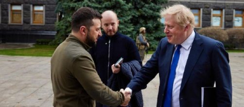 El presidente de Ucrania, Volodimír Zelenski, y el primer ministro británico, Boris Johnson, en Kiev / Foto Instagram @borisjohnsonuk