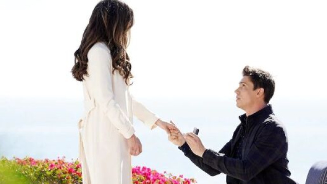 Beautiful, anticipazioni: Steffy vuole partire, Finn la ferma e le chiede di sposarlo.