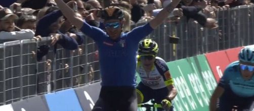 La vittoria di Damiano Caruso nella seconda tappa del Giro di Sicilia.